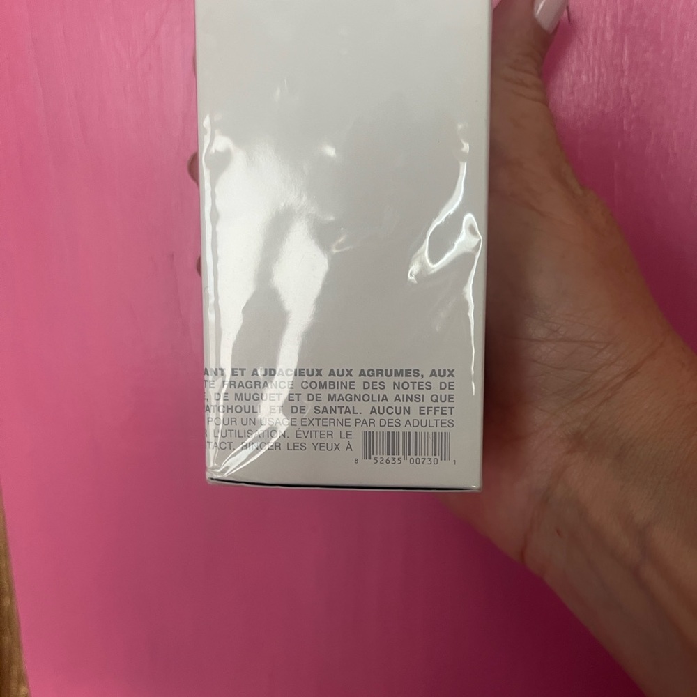 Cannabis Eau de Parfum - White - Picture 2 of 5